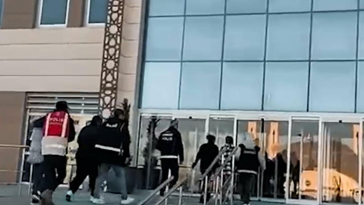 Çanakkale'de tefecilik ve uyuşturucu operasyonuna 2 tutuklama