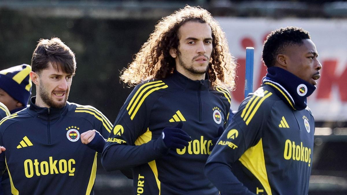 Fenerbahçe, Beyoğlu Yeni Çarşı maçına hazır