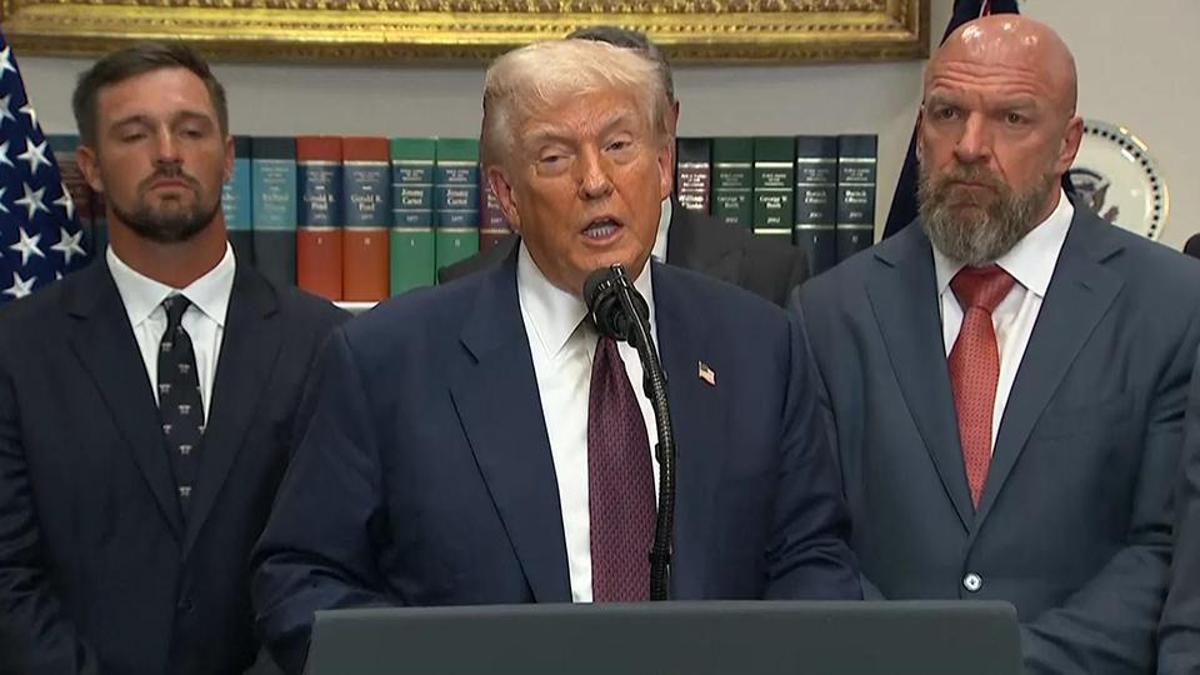 Trumptan İran'a karşı vergi kozu Ticaretini kesmeyen yüzde 25 ek vergi öder