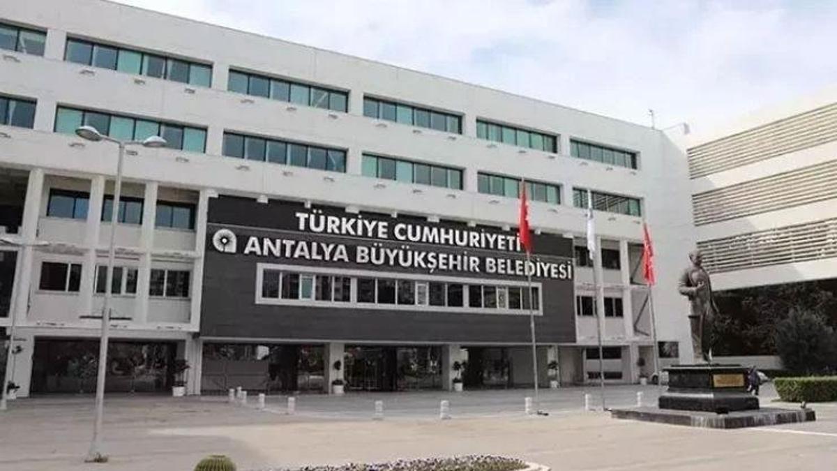 SON DAKİKA... Antalya Büyükşehir Belediyesi'ne operasyon: 20 gözaltı