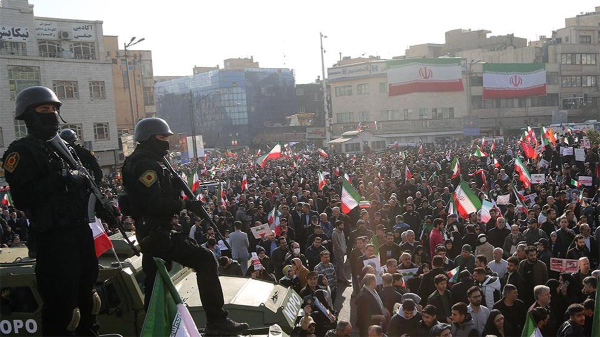 İran, Elon Musk'ın internetini de kesti: Rusya detayı