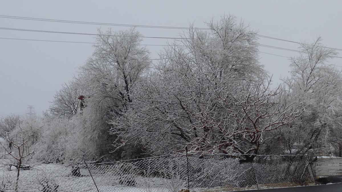 Gercüşte kar yağışı etkili oldu