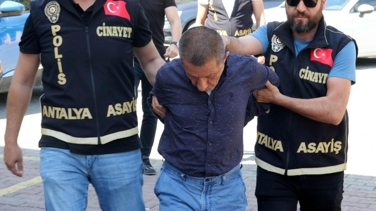 Savcı, huzurevinde 3 arkadaşını öldüren sanık için 3 kez ağırlaştırılmış müebbet istedi