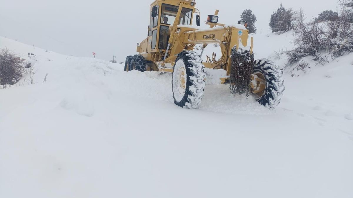 Kayseride ulaşıma kapanan 72 mahalle yolu açıldı