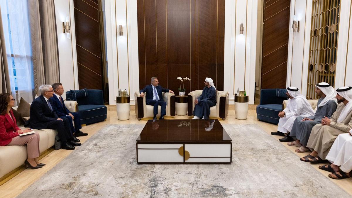 Bakan Fidan, Arap Mevkidaşı Al Nahyan ile görüştü