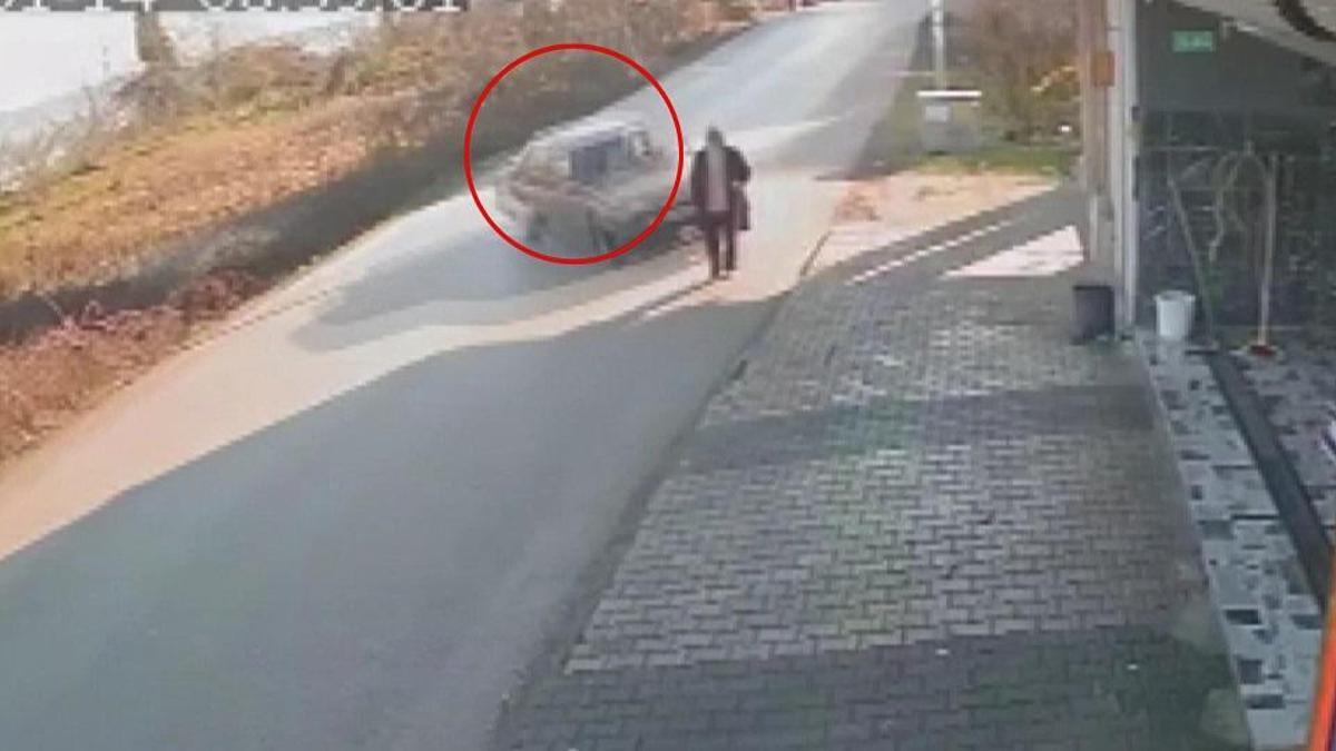 Kaza geliyorum dedi! Önce yayaya çarptı ardından dükkana daldı