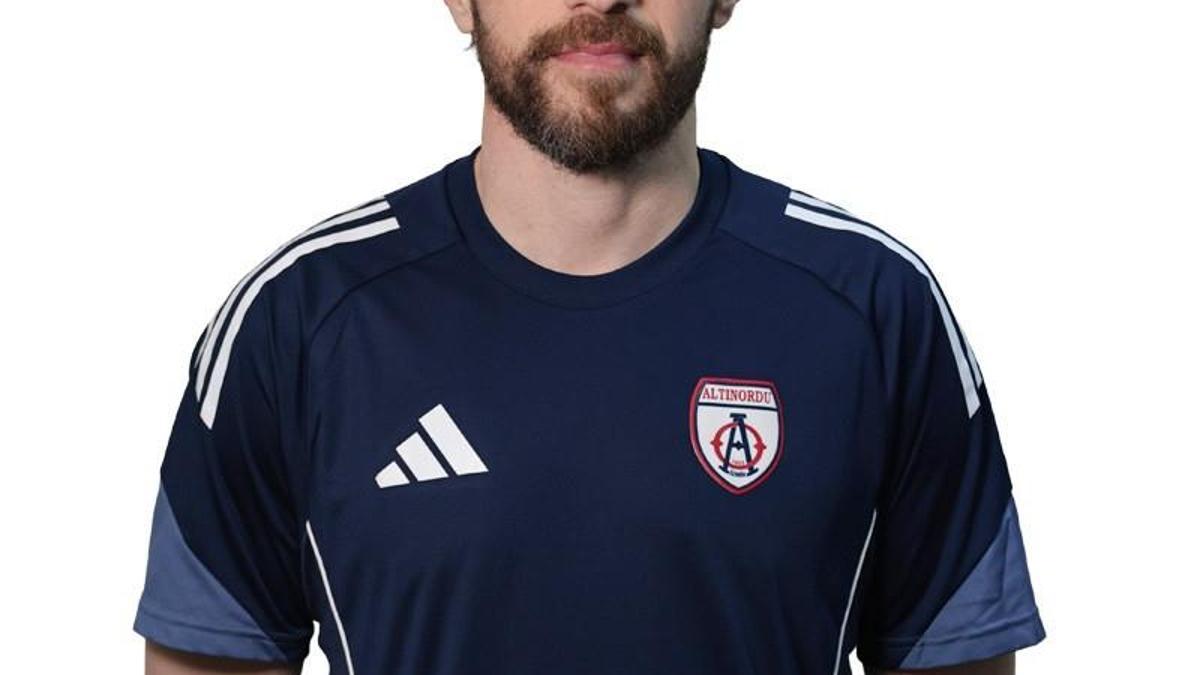 Altınordu transferde rotayı şaşırdı