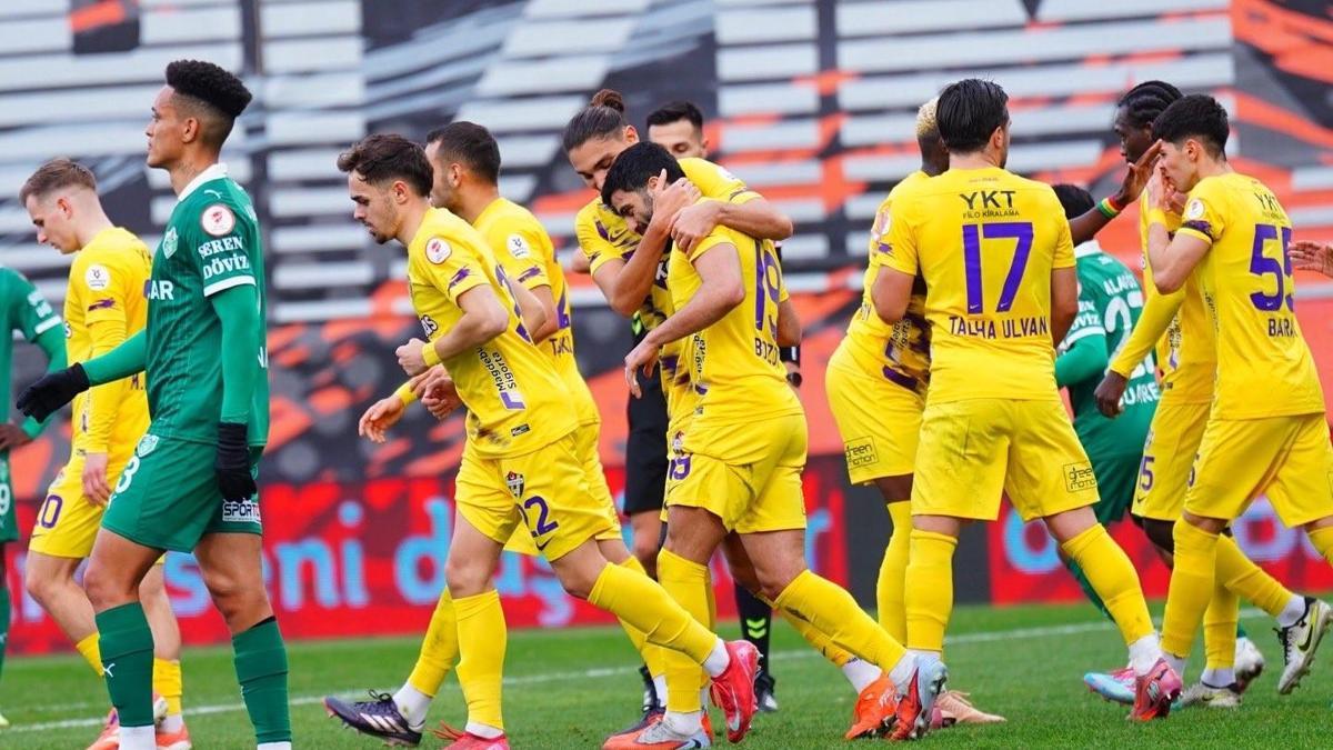 ikas Eyüpspor, Türkiye Kupasındaki ilk galibiyetini aldı