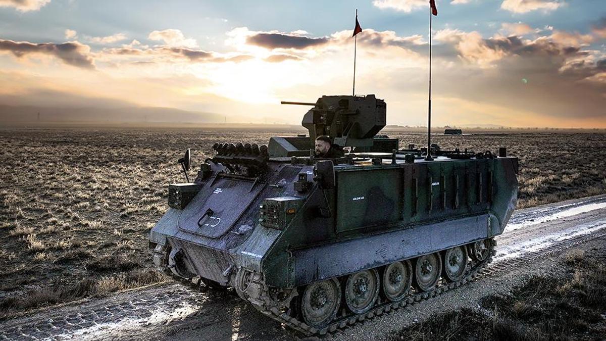 TSK'nın gücüne elektrikli takviye! E-ZPT zorlu testleri geçerek sahneye çıktı