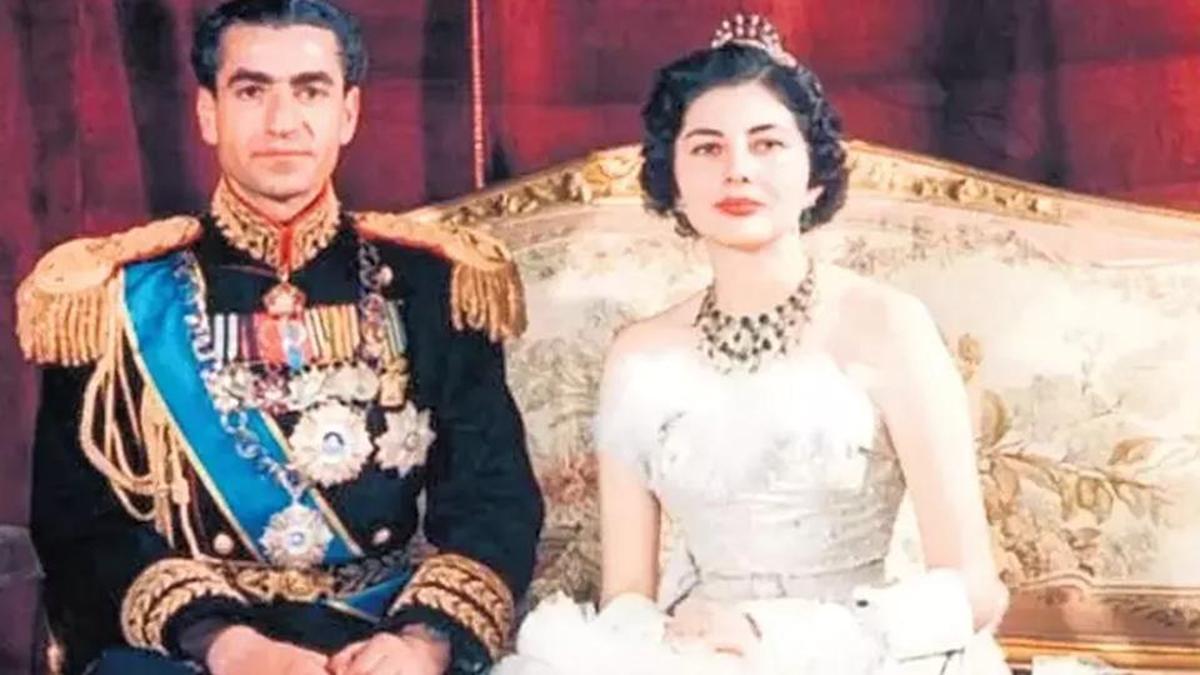 70 yıllık aşk ve lanet! Mahzun Prenses Süreyya'nın ahı ve İran tahtının laneti
