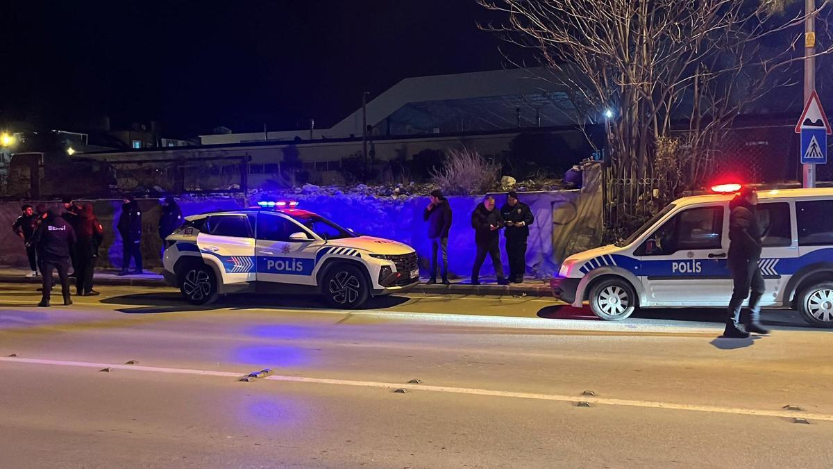 17 yaşındaki çocuk, akranını bıçakla yaraladı