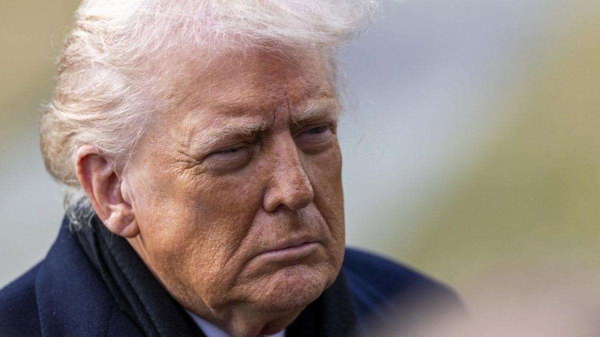 Trump, Macron ve Rutte'nin kendisine attığı 'özel' mesajları paylaştı