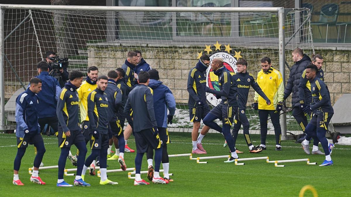 Fenerbahçe, Aston Villa maçına hazır