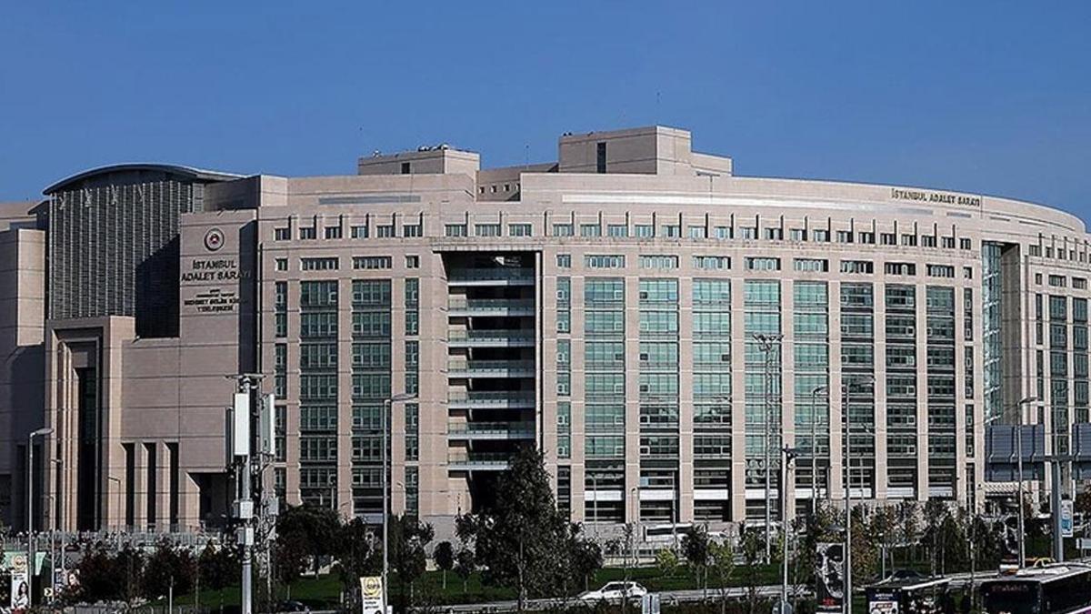 İstanbul'da yasa dışı bahis soruşturmasında 2 kişi tutuklandı