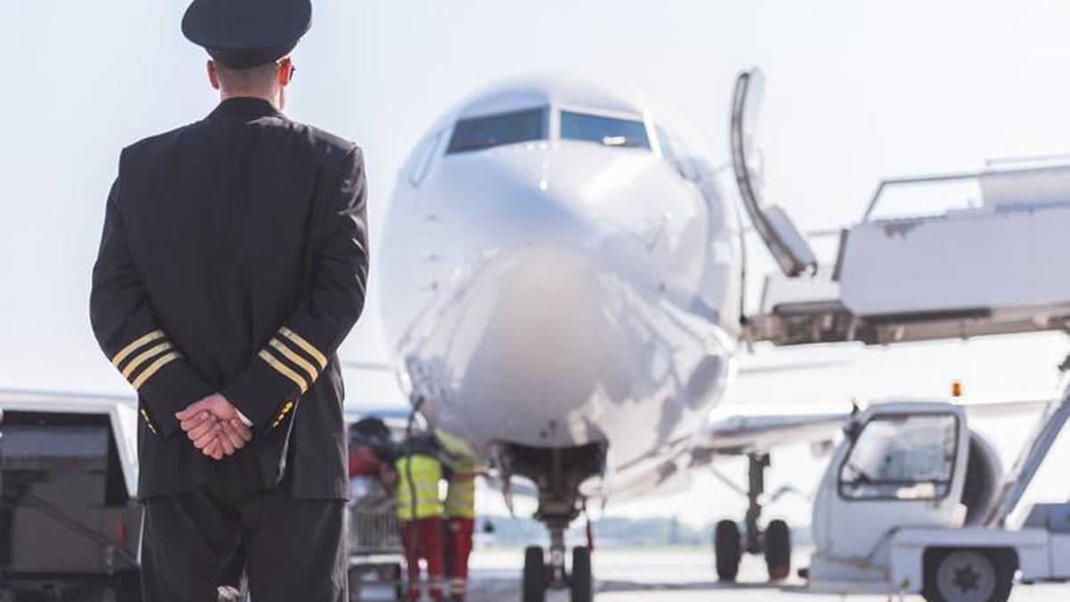 Gökyüzünde Sıkıysa Yakala: Sahte Pilot Havayollarını Yıllarca Dolandırdı