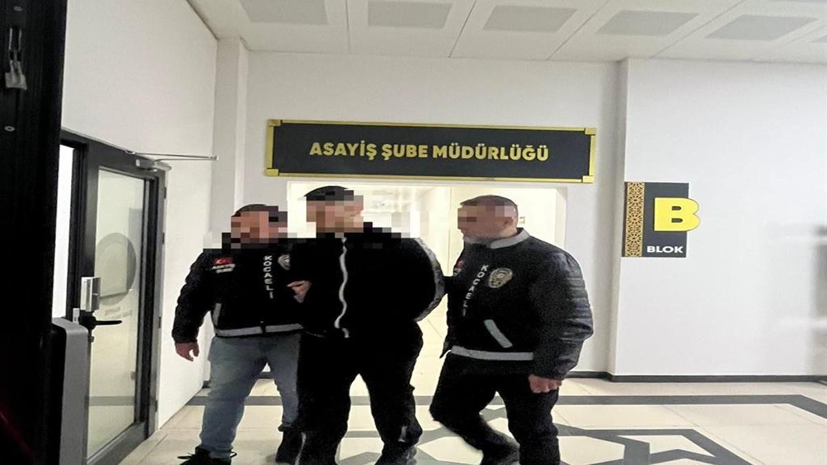 Şakalaşma kavgasında arkadaşını öldüren şüpheli; Yardım çağırıp kanamayı durdurmaya çalıştım