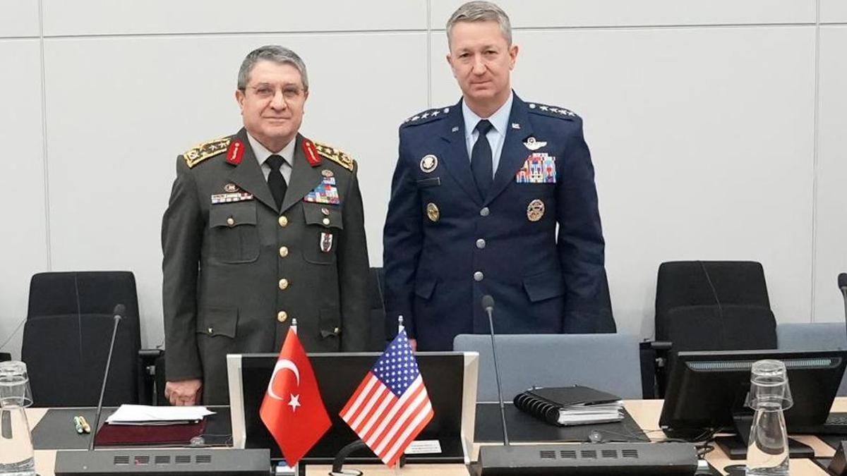 Genelkurmay Başkanı Bayraktaroğlu, ABD Genelkurmay Başkanı Caine ile bir araya geldi