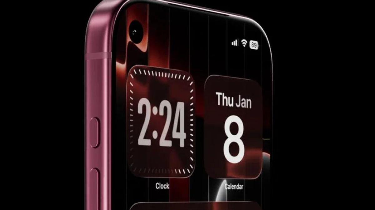 Dinamik ada küçülüyor, kamera sol köşeye geçiyor