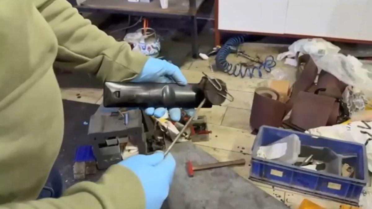 İstanbul- Ümraniye'de ruhsatsız silah atölyesine operasyon