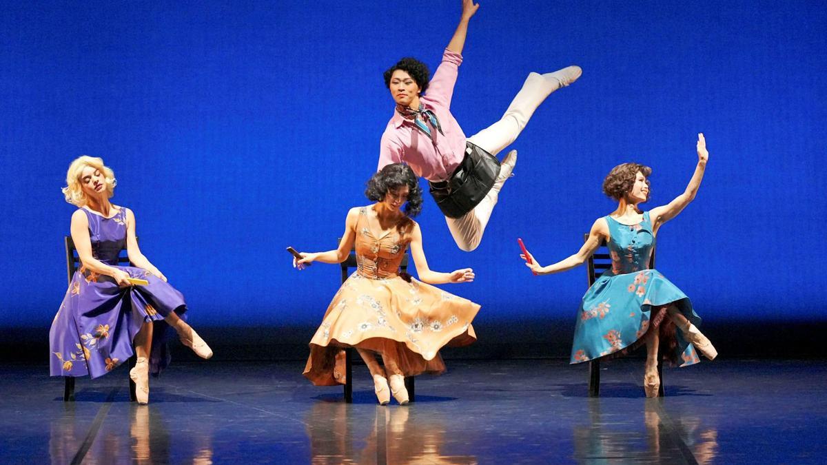 'Tria'ya alkış yağdı