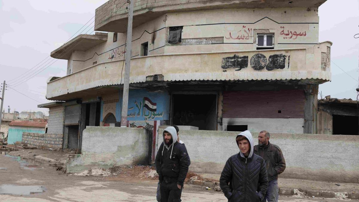 YPG'den temizlenen Deyr Hafir'deki Suriyeliler anlattı: Yaşadığımız en kötü dönemdi