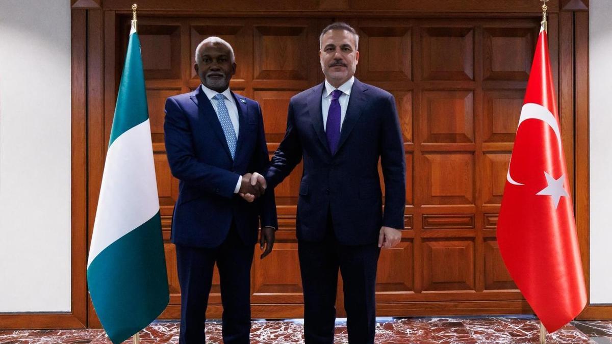 Dışişleri Bakanı Hakan Fidan, Nijeryalı mevkidayı Tuggar ile görüştü