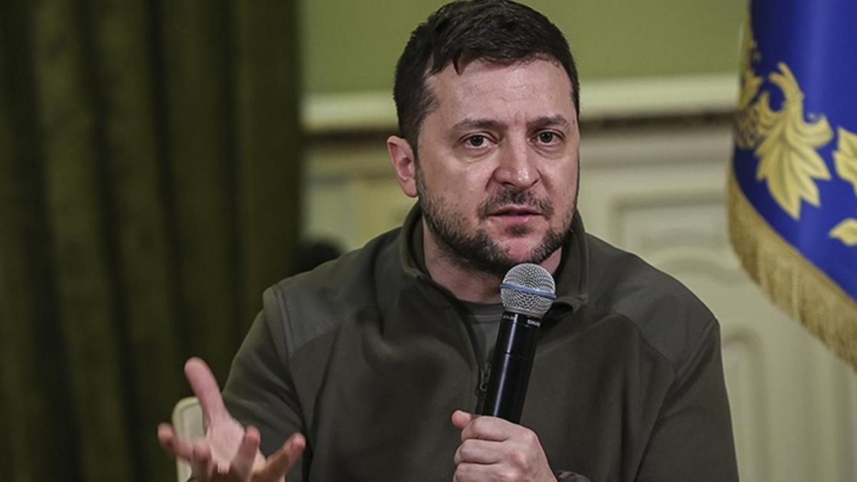 Zelenskiy, ABD ile Ukrayna ve Rusya arasındaki müzakerelerin 1 Şubat'ta devam edeceğini belirtti