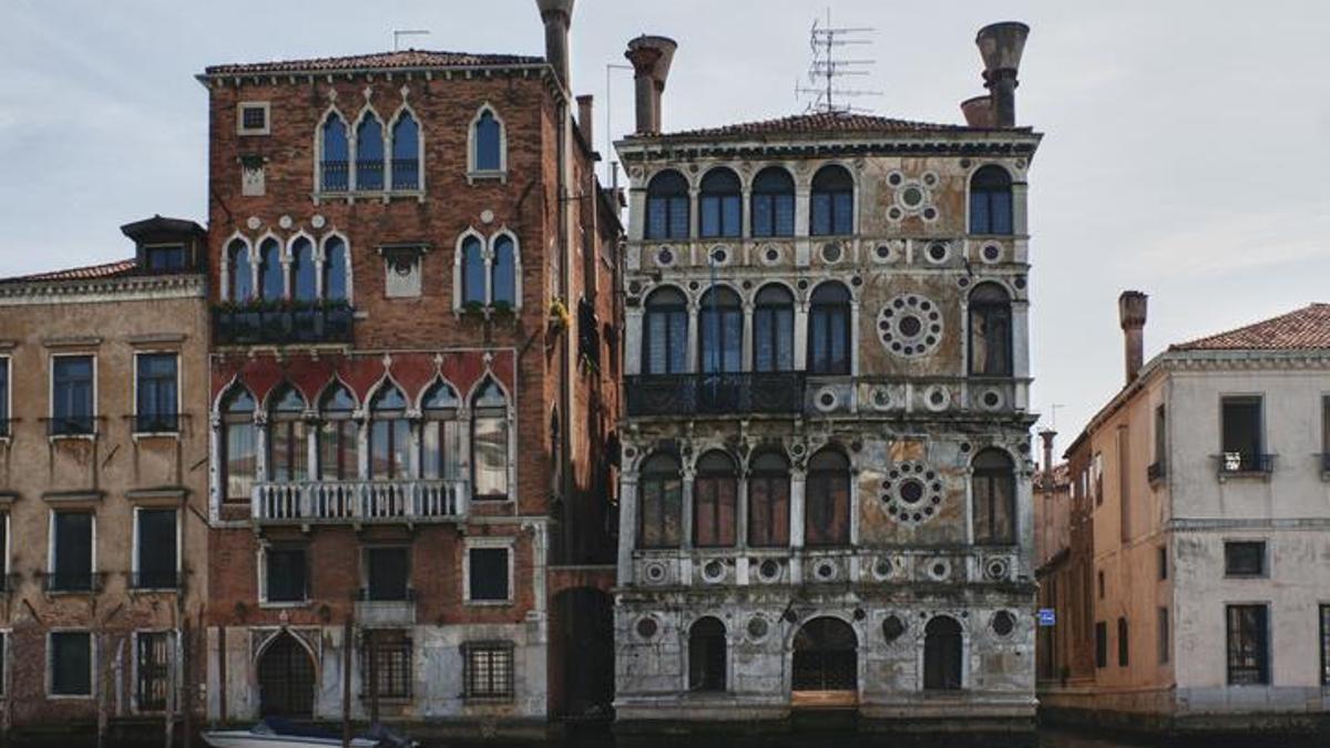 Venedikin LANETLİ SARAYI Satışa Çıktı: Bu Binaya Sahip Olan İflas Ediyor Ya Da Ölüyor!