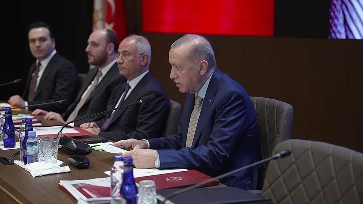 Cumhurbaşkanı Erdoğan'dan AK Parti MKYK'da net mesaj: Terörden ülkemizi kurtaracağız