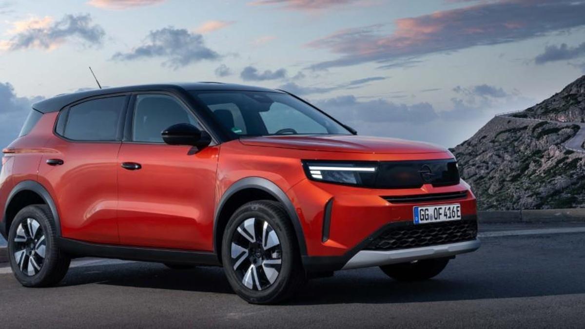 Opel 75.4 bin adet satışla Türkiye rekorunu kırdı