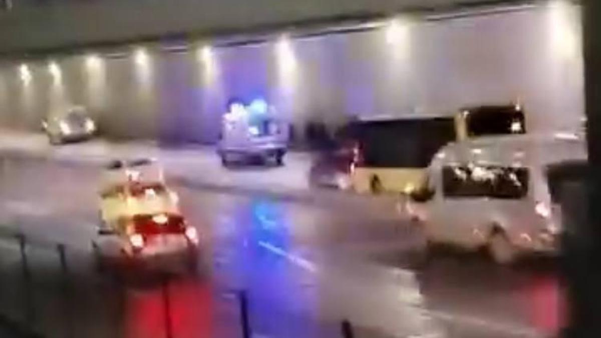 İstanbul - Beylikdüzü'nde minibüsün çarptığı kadın hayatını kaybetti