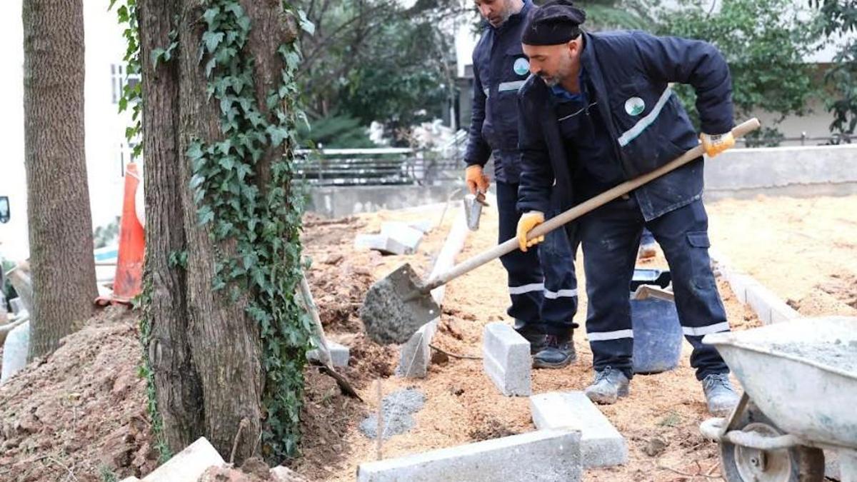 Osmangazide parklar yenileniyor