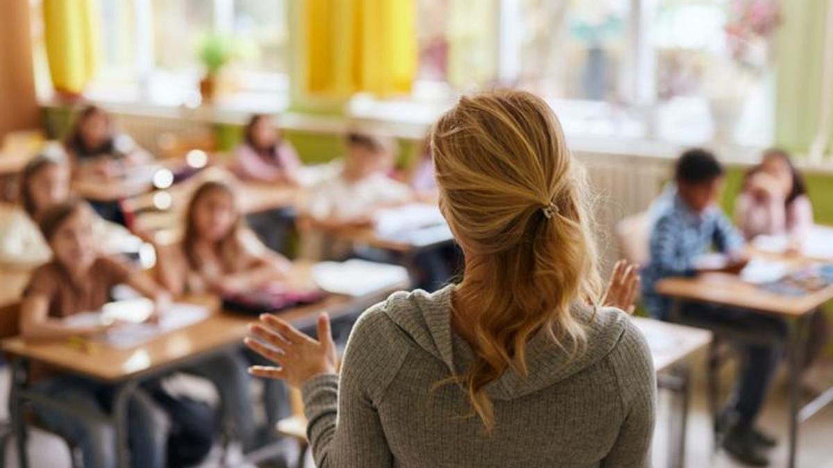 MEB, el kitabını günün ihtiyaçlarına göre güncelledi: Kayıp, yas, boşanma, bilinçli teknoloji kullanımı...