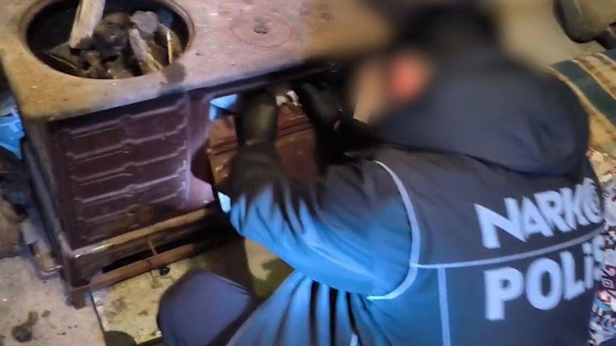 Sobanın içinde 612 sentetik hap ele geçirildi