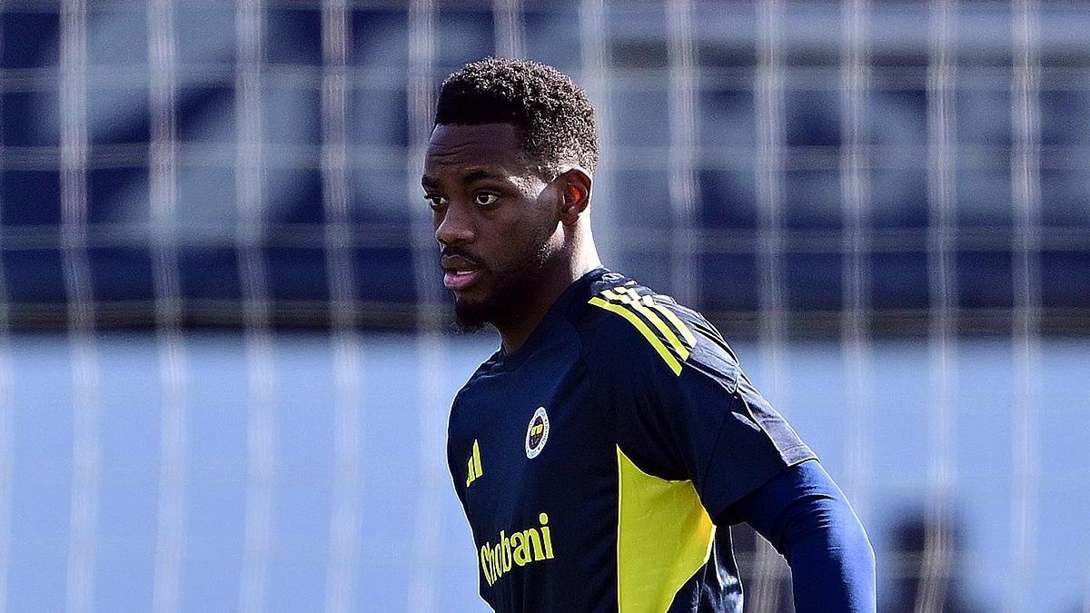 Fenerbahçe'de Jhon Duran, Bükreş'e götürülmedi