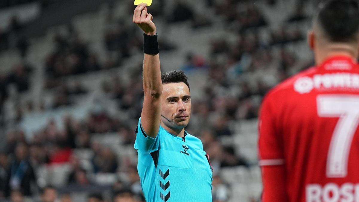 Kocaelispor - Fenerbahçe maçının VAR hakemi belli oldu