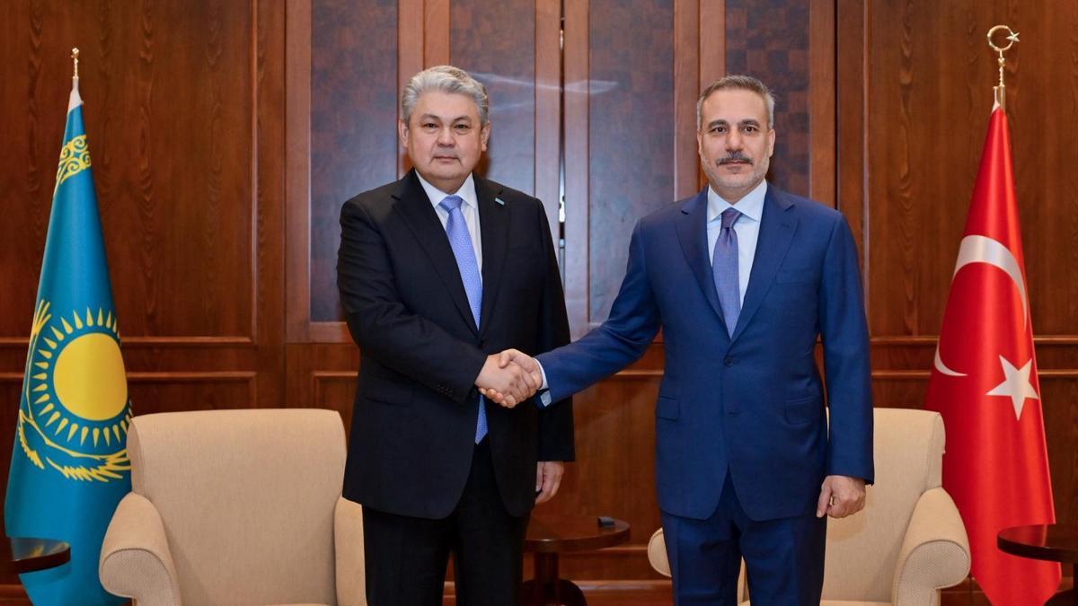 Bakan Fidan, Kazak mevkidaşı Koşerbayev ile bir araya geldi