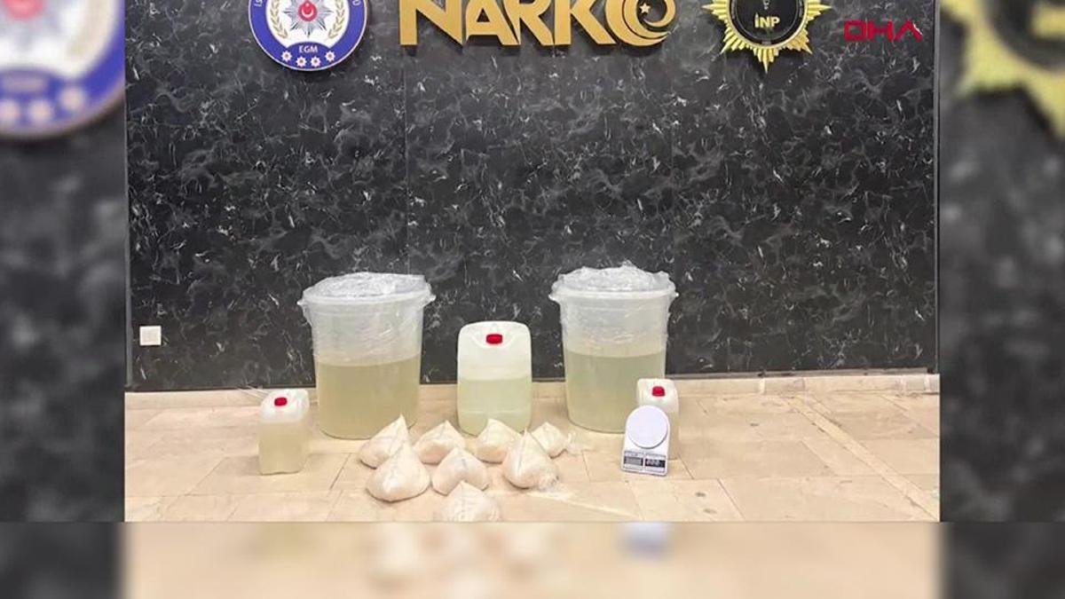 İstanbulda zehir tacirlerine operasyon