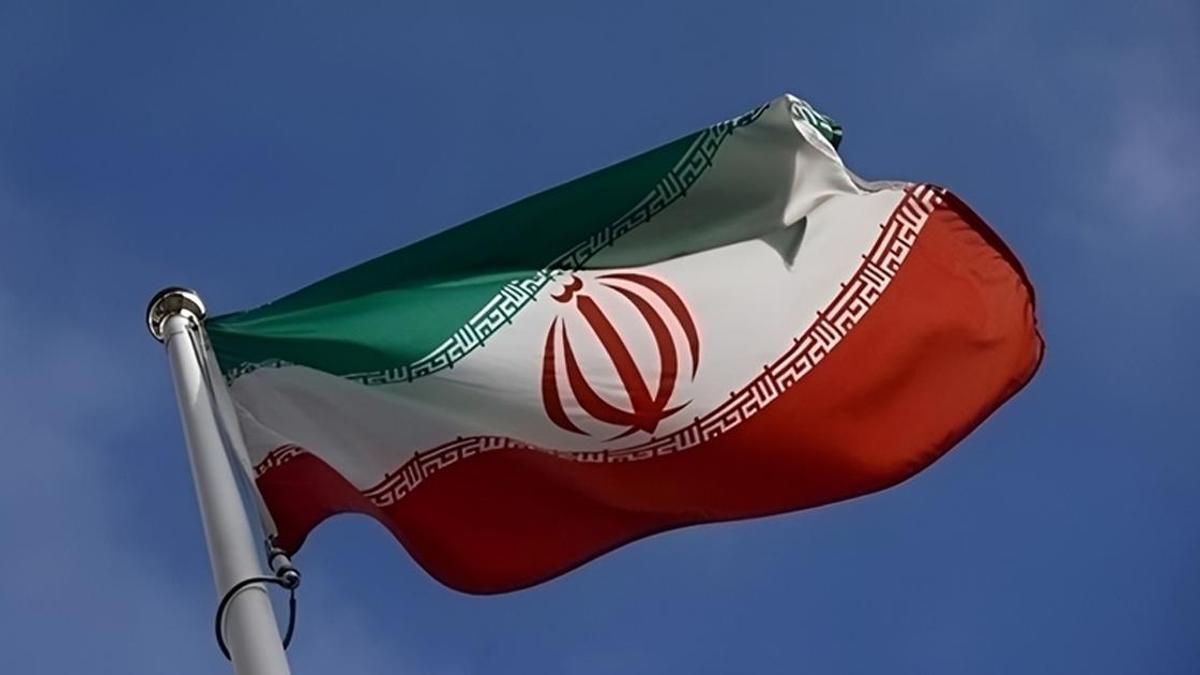 İrandan zenginleştirilmiş uranyum transferi iddialarına yanıt