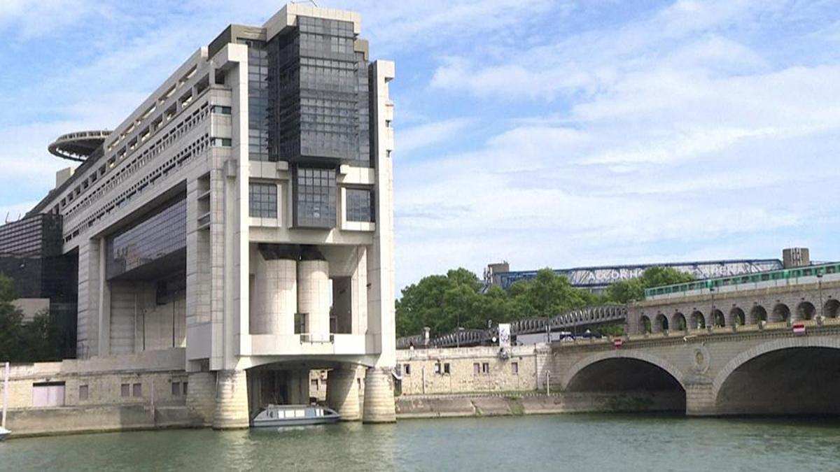 Fransa'da ekonomide görülmemiş gerileme