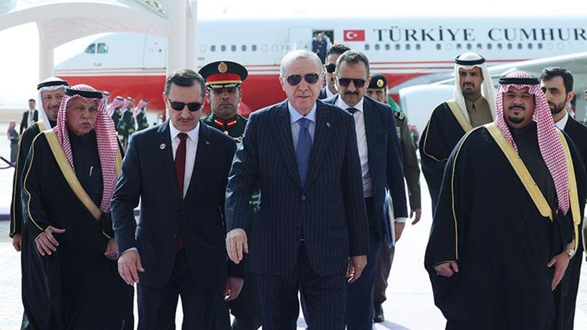 Cumhurbaşkanı Erdoğan Suudi Arabistan'da!