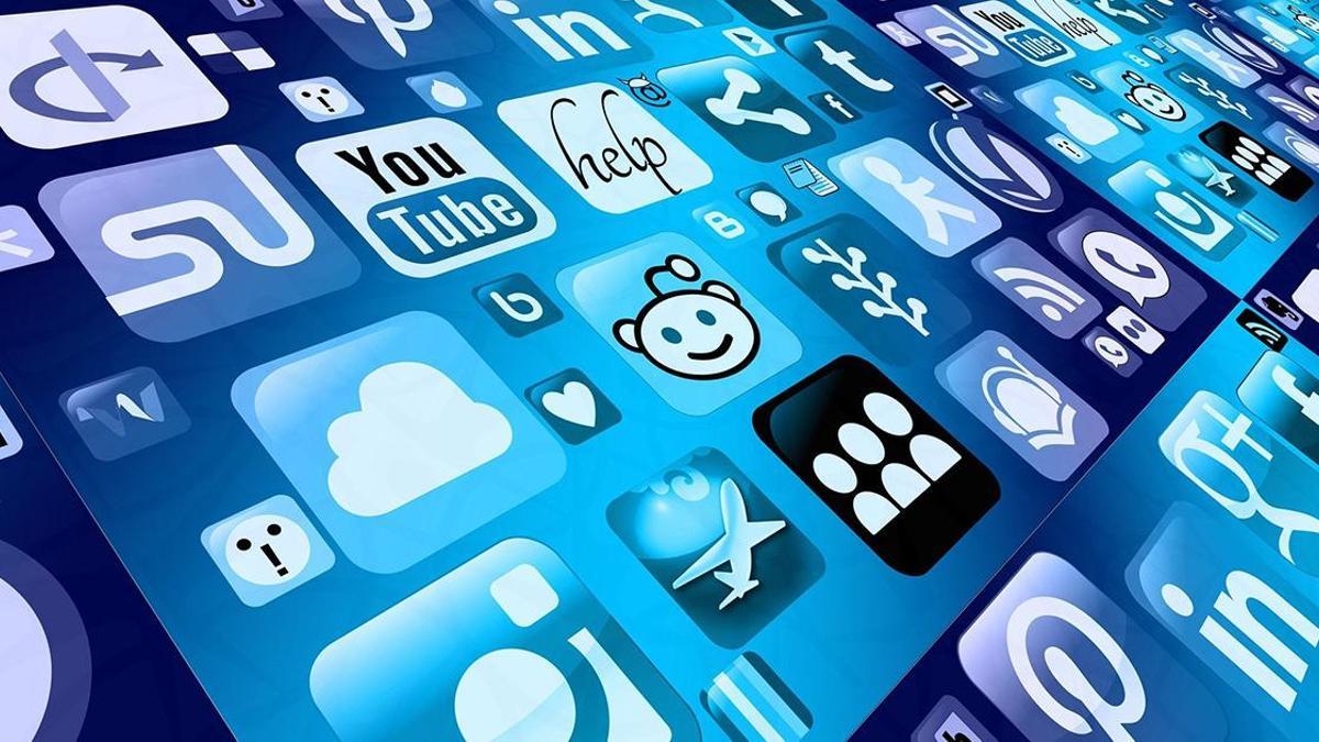 İspanya'dan sanal medyada 16 yaş yasağı