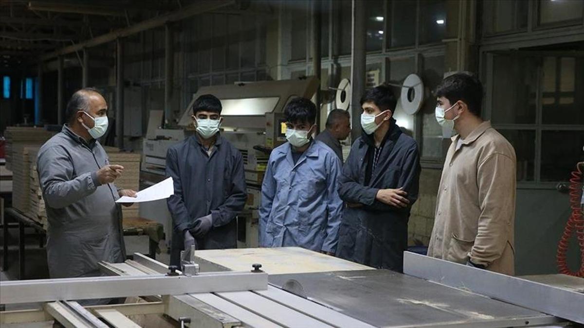 Deprem sonrası Kahramanmaraşta meslek liseleri üretimle güçlendi