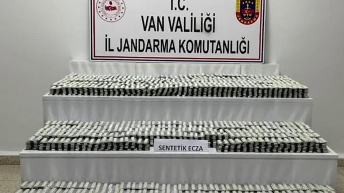 Van'da Jandarma'nın Uyuşturucu Ele Geçirmeleri - 224 Kiloluk İmal Ticareti