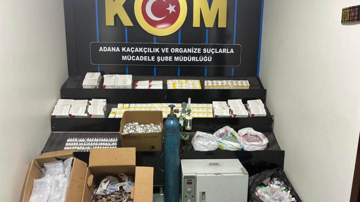 Adanada bir evde 8 bin 180 sahte tıbbi ilaç ele geçirildi