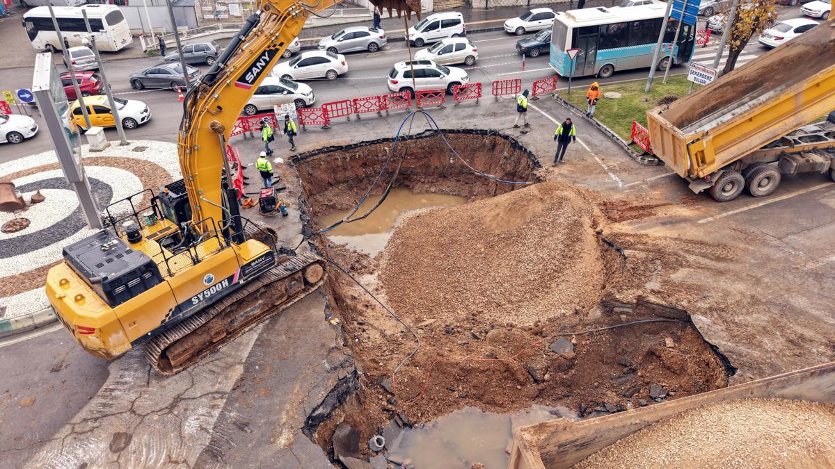 Depremden sonra kayıp kaçak oranı yüzde 80e çıkan merkez üssünde 20 milyar TL'lik altyapı yatırımı