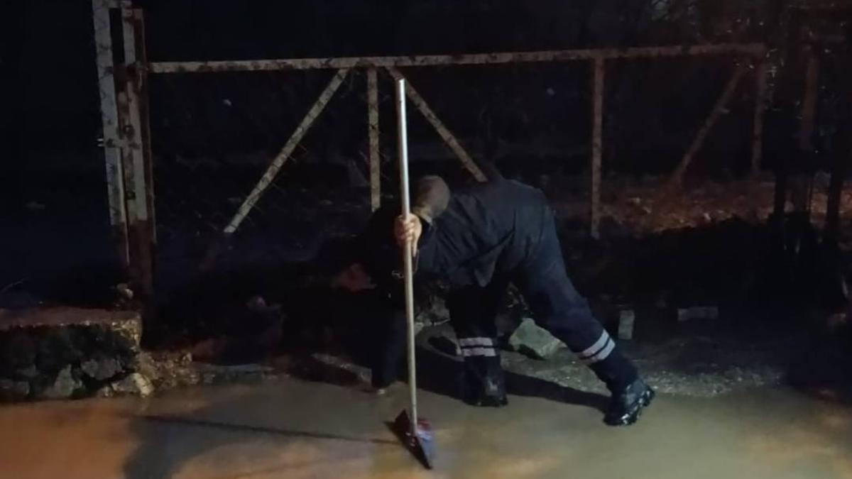 Yayladağında selin izleri siliniyor