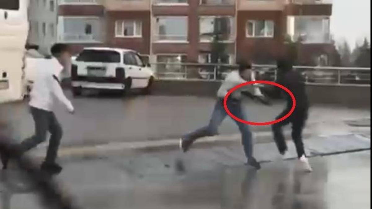 Ankara'da 'pompalı tüfekli' kavga! O anlar kamerada... 2 gözaltı