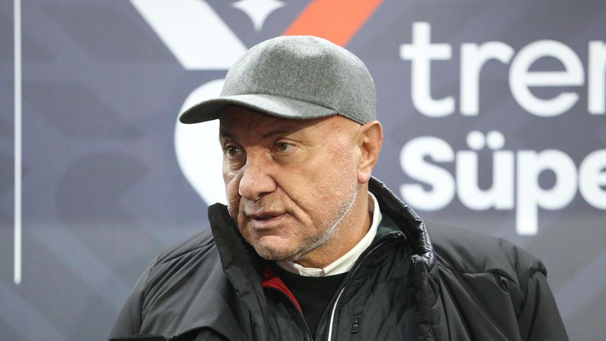 Samsunspor Başkanı Yüksel Yıldırım: İlk 5'te olamazsak bu bir başarısızlıktır
