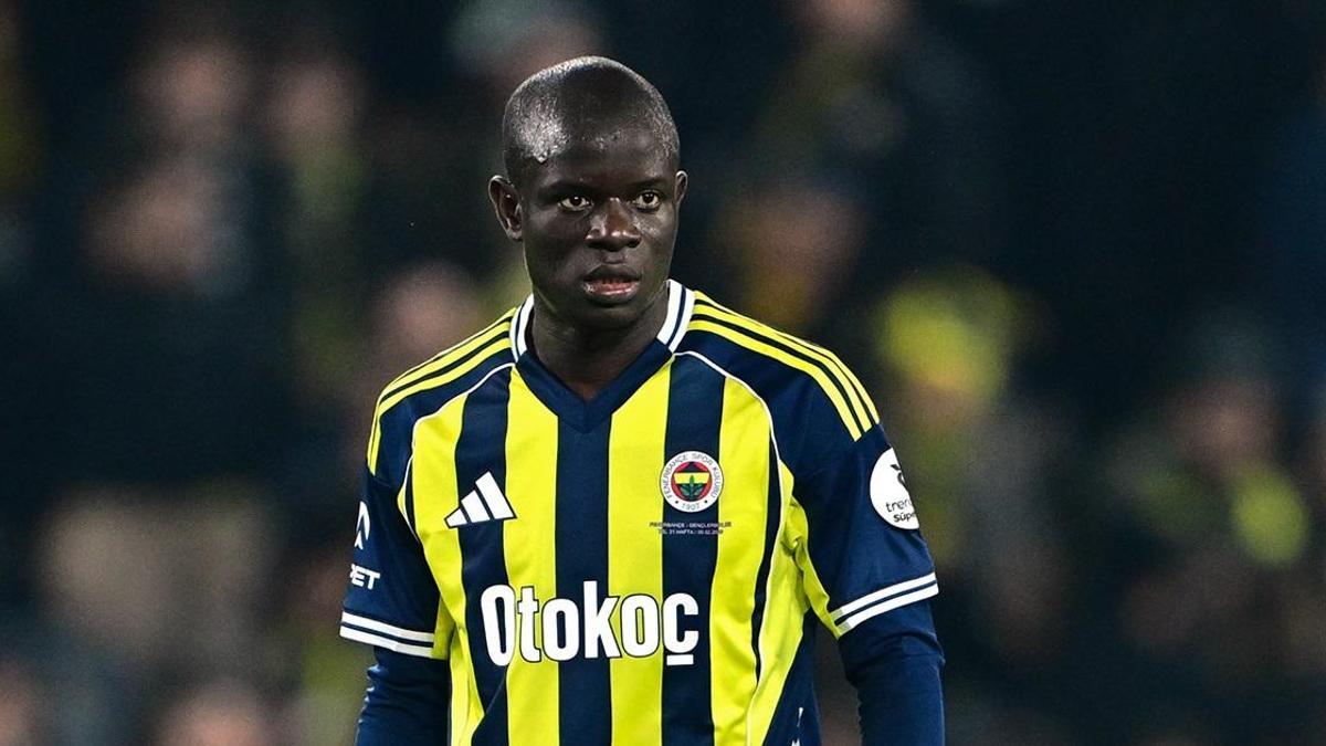 NGolo Kante: İlk maçımda iyi bir galibiyet aldık, beraber kazandık